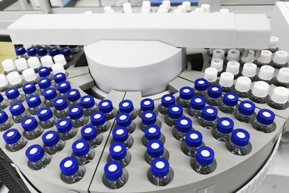 automated liquid handler robot