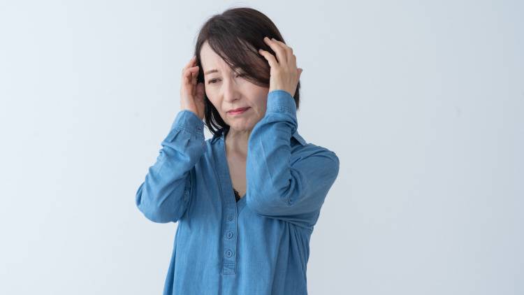 更年期症状が辛い時に「絶対やってはいけないこと」とは