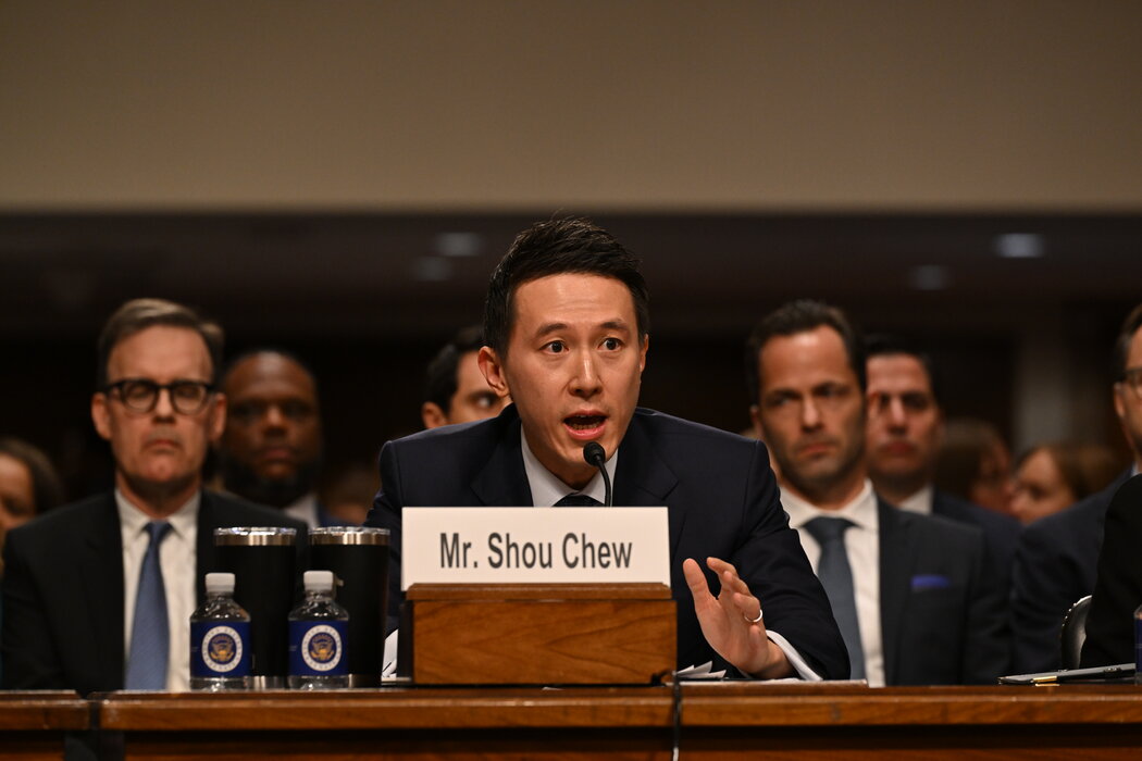 2024年，TikTok首席執行官周受資在參議院司法委員會聽證會上。