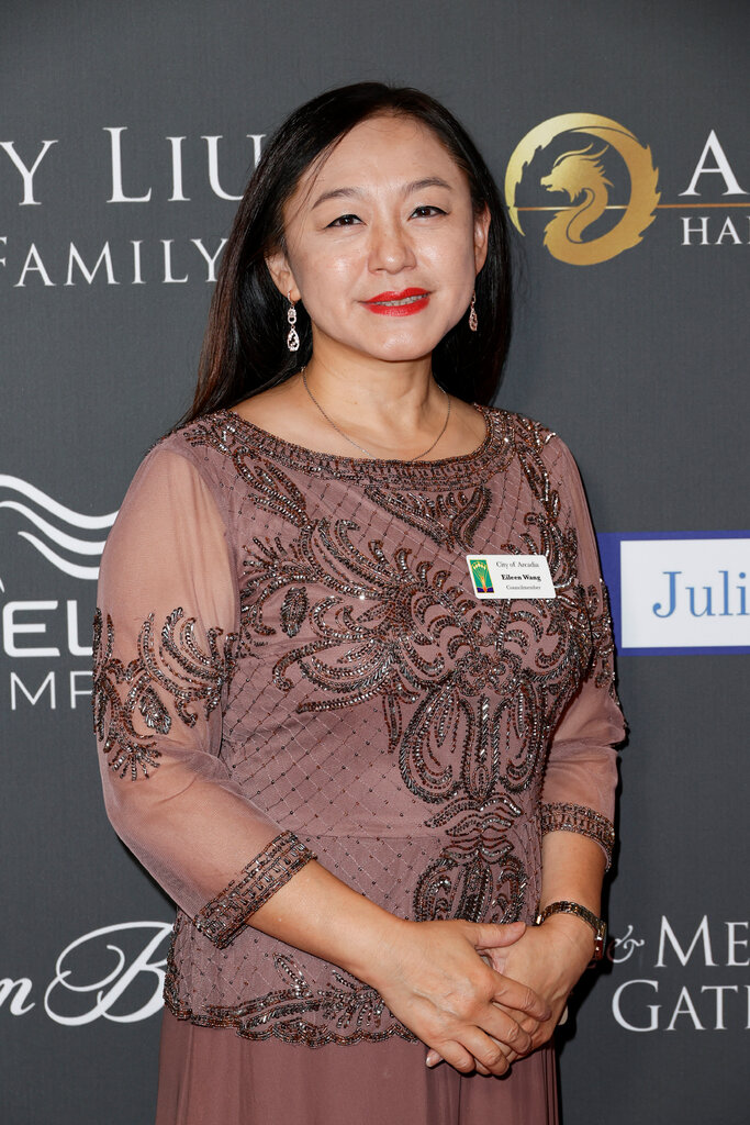 检方称，在王爱琳当选阿卡迪亚市议员的背后，有一名受雇于中国政府的男子为其提供了帮助。

