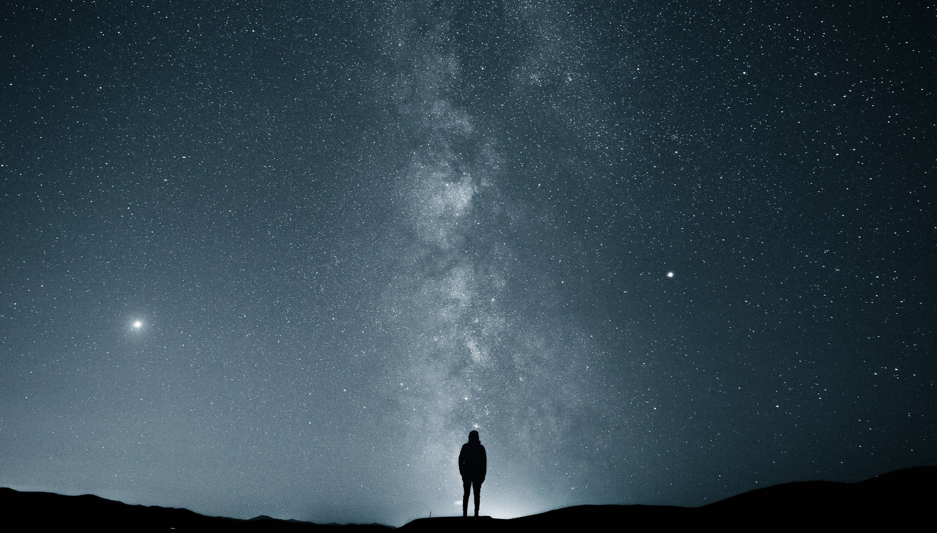 Feeling Alone Background Wallpaper