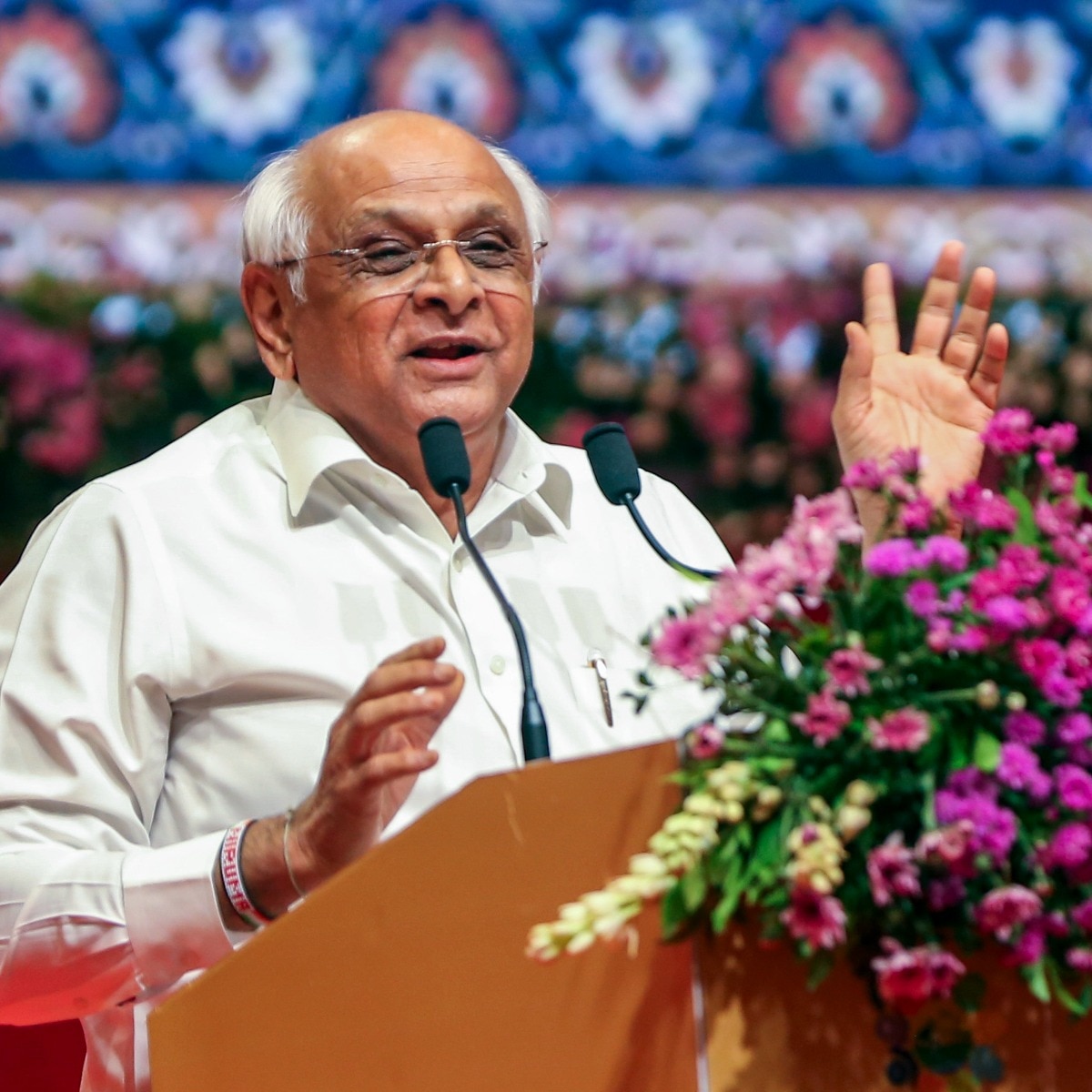 All 16 ministers of the Bhupendra Patel cabinet resigned on Thursday. 