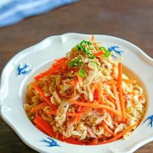 腸にやさしい 切り干し大根とにんじんとツナのごまサラダ