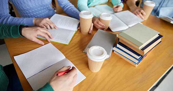 英語のライティングスキル向上におすすめの教材と勉強法