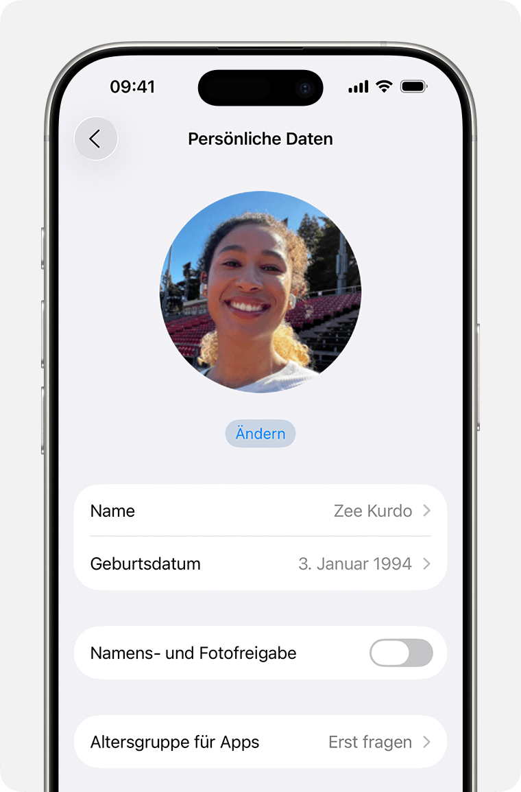 Apple Account-Einstellungen auf dem iPhone mit Anzeige des Geburtsdatums