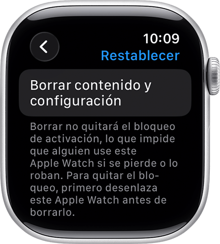 Apple Watch en el que se muestra Borrar contenido y configuración
