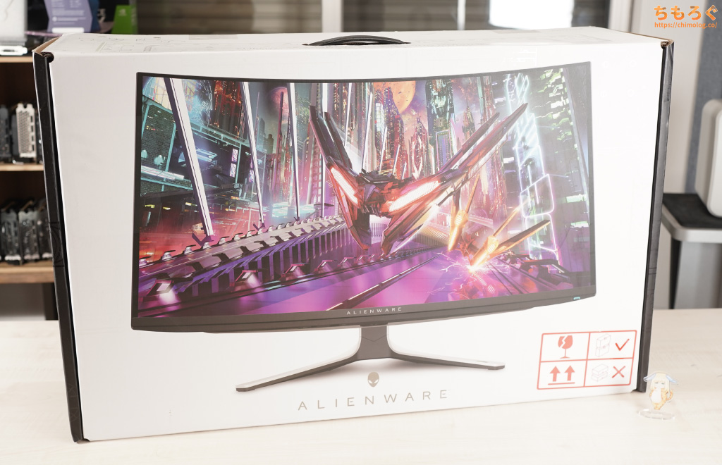 DELL Alienware AW3225QF QD-OLED レビュー(開封)