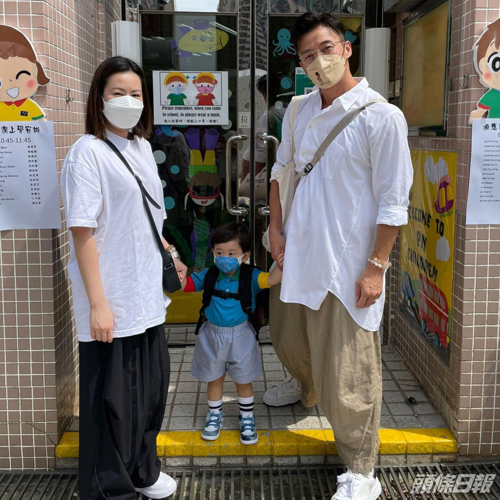 陳山聰成日晒同囝囝Jaco合照。