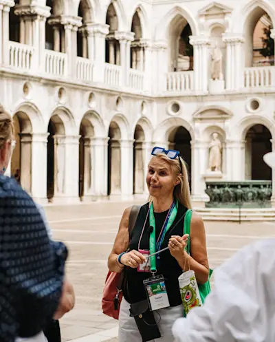 Best of Venice Tour: Doge's Palace, Private Boat Ride & Murano