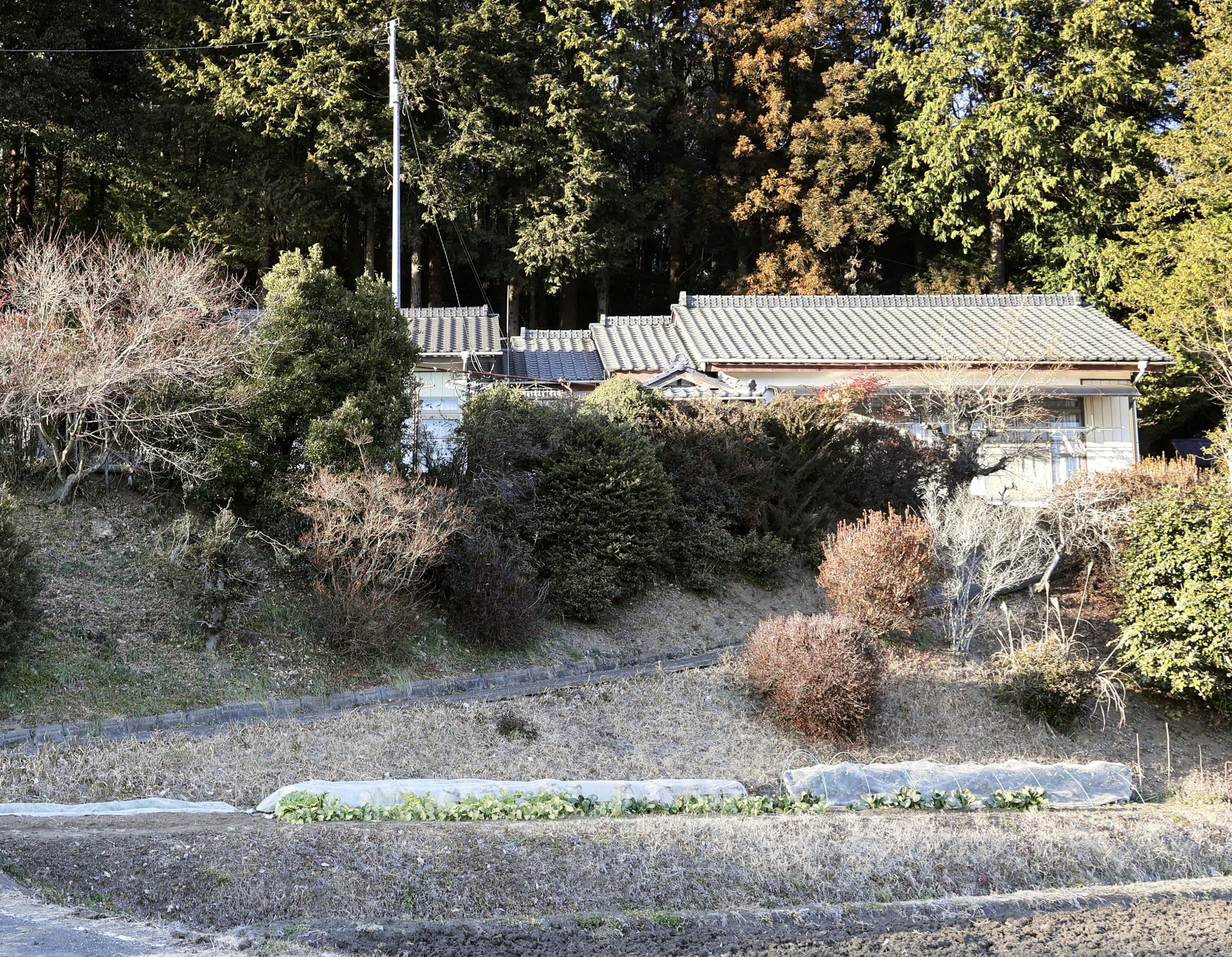 逮捕された大内拓実容疑者の自宅=21日午後、茨城県城里町