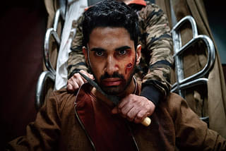 「KILL 超覚醒」あらすじ・概要・評論まとめ ~まさに鬼神。極限空間でのノンストップ・バトルが観客の度肝を抜く!~【おすすめの注目映画】