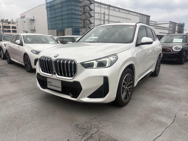 沖縄の中古車 BMW X1 支払総額 466.7万円 リ済込 2023(令和5)年 0.5万km ミネラルホワイト