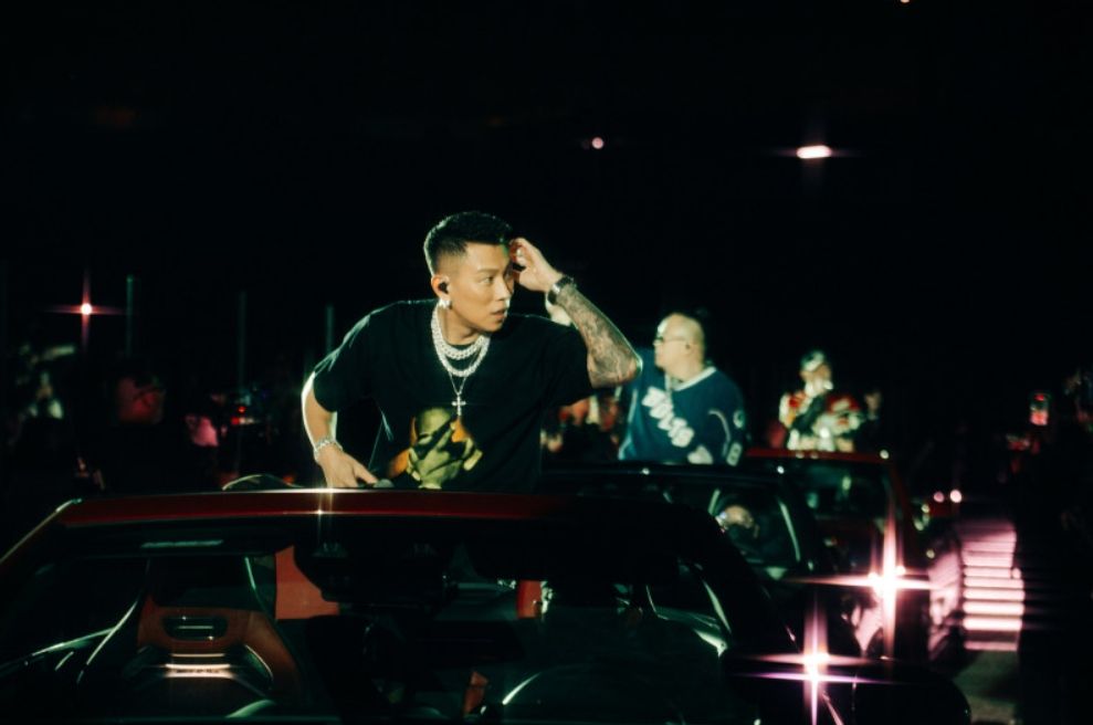 頑童台中開唱被嫌「太吵」道歉了 瘦子:唱完就走,短期不會回來 cml3pah86002m11np5u8zhraf