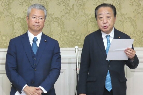 野田佳彦元首相(右)と馬淵澄夫衆院議員