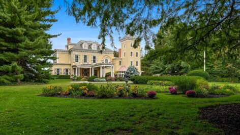 445 Cottage Ave mansion.