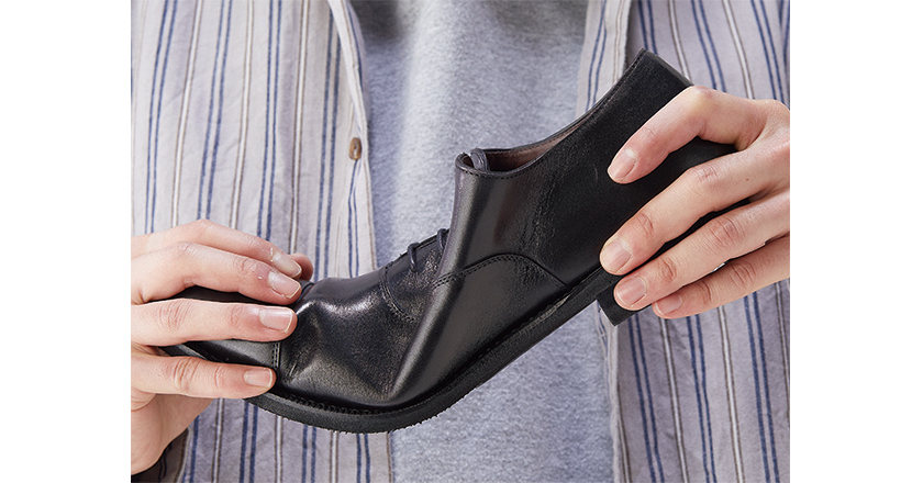 THE SUIT COMPANY ザ・スーツカンパニーのストレートチップシューズ EVA素材のソール