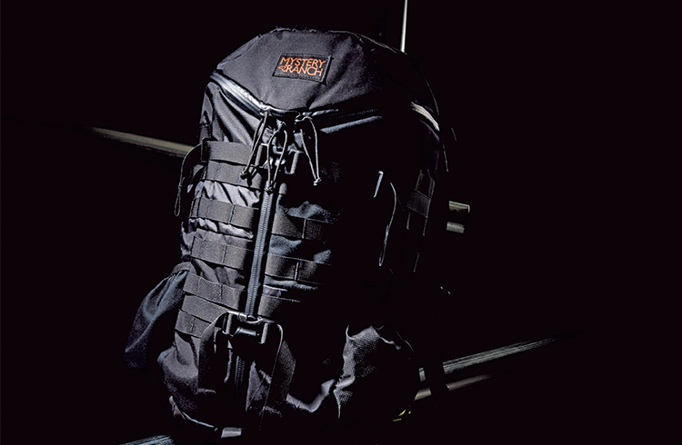 ミステリーランチが本気で作った新・選択肢“通勤ワンショル”