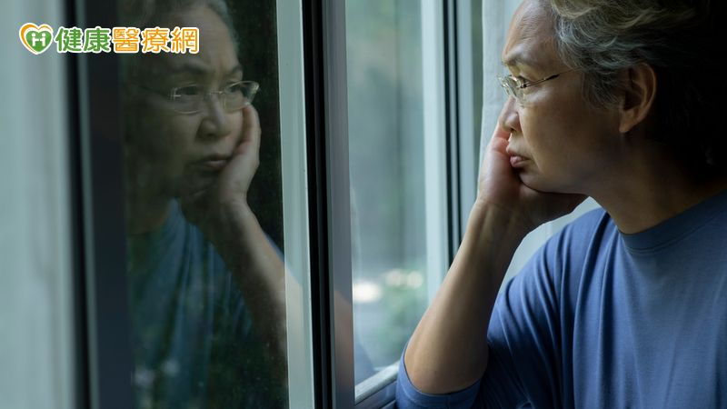長者過年焦慮很常見 醫師教你健康心態迎新年 6cce53d10ff33c33bba19517cf9ab007 l