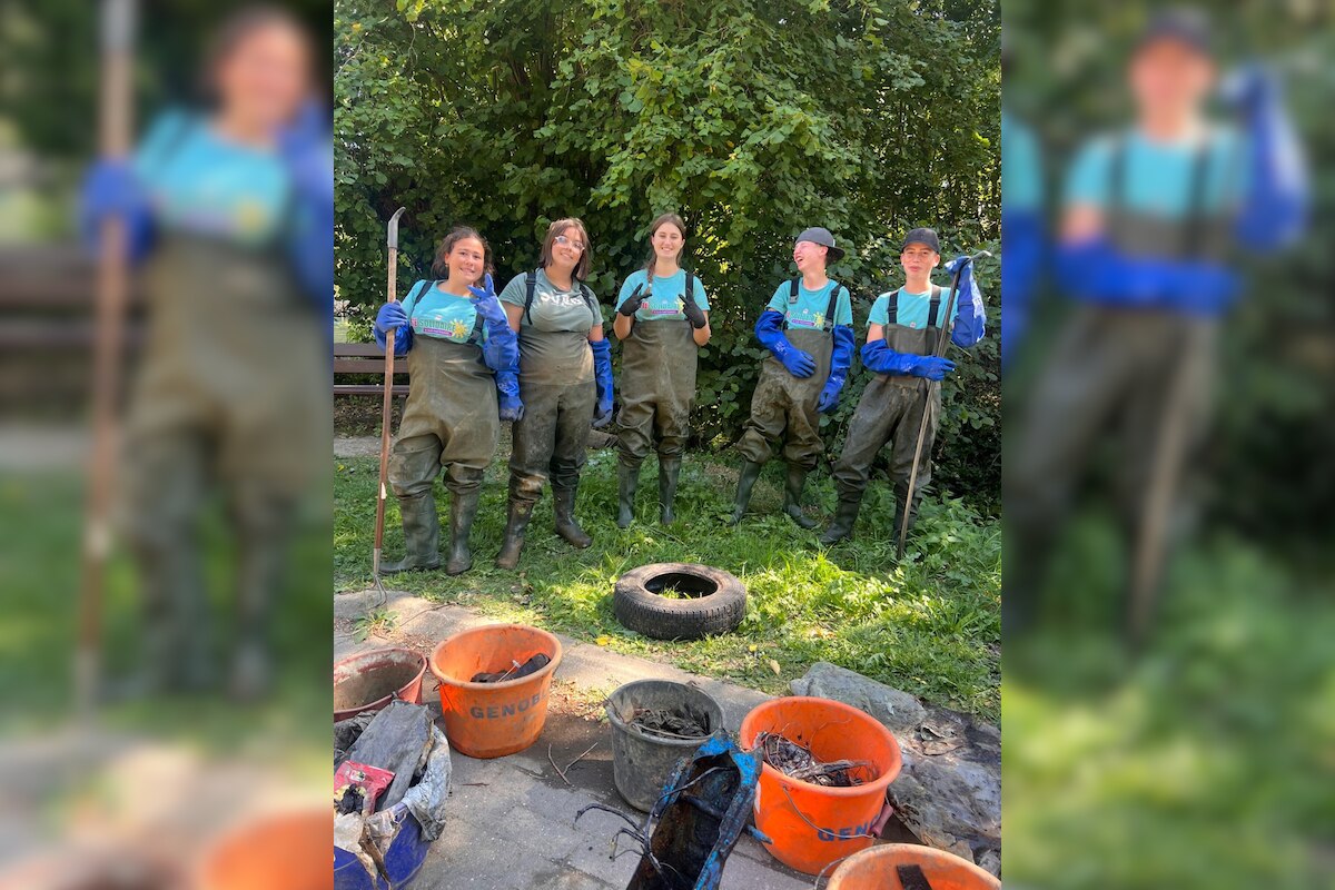 Émilie, Abigaëlle, François, Morgane et Sacha ont consacré deux journées à nettoyer les cours d’eau d’Hamme-Mille.