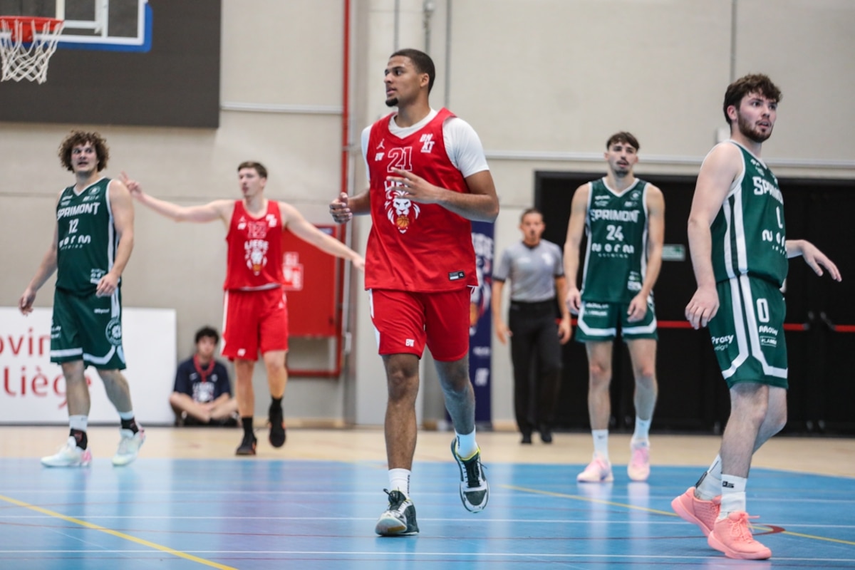 Le CB Liège a pris une petite claque face au Spirou en match de préparation.