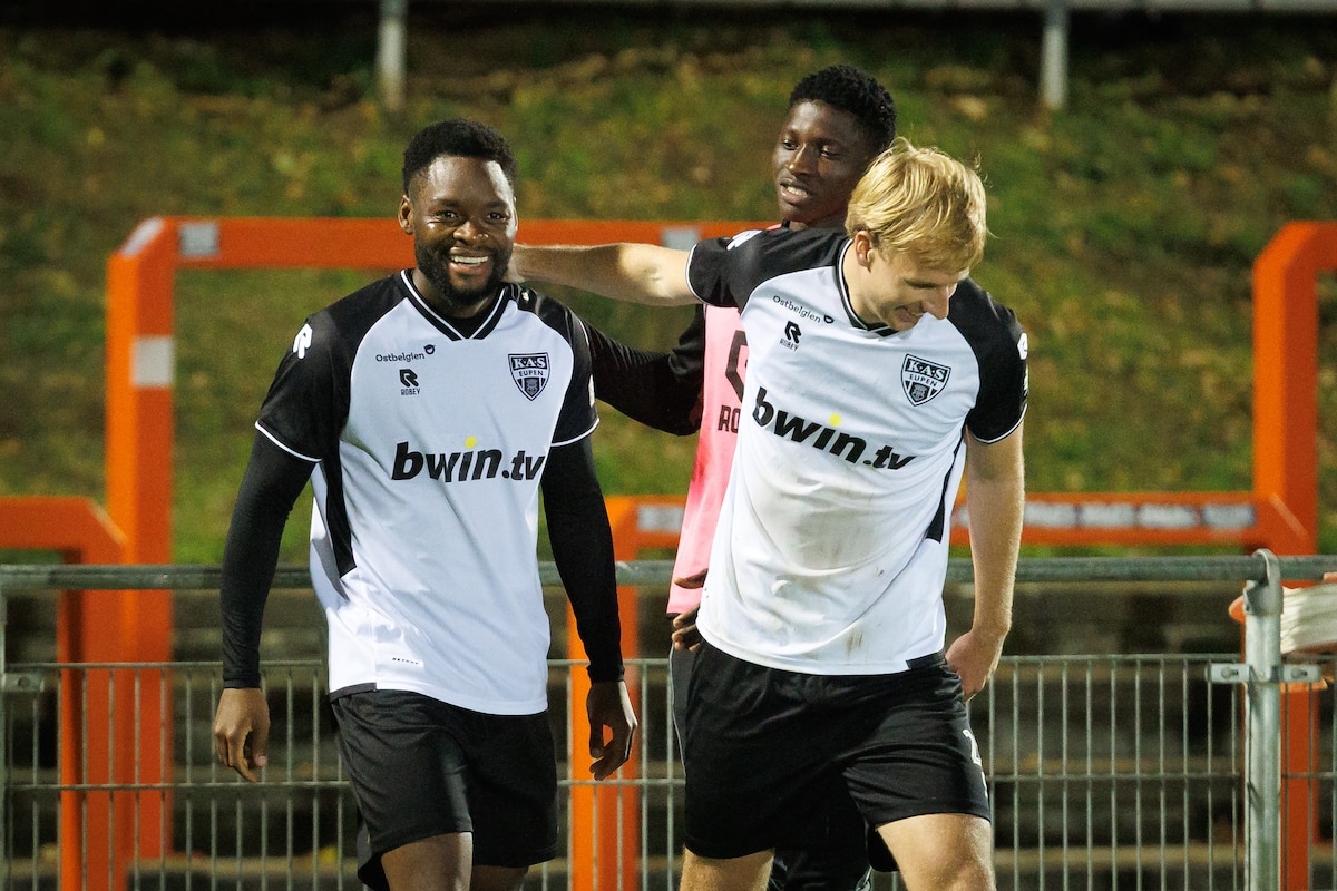 Eupen's Ba-Muaka Simakala celebrates after scoring during a soccer match between RSCA Futures (Anderlecht U23) and KAS Eupen, Friday 9 October 2026 in Deinze, on day 7 of the 2026-2027 'Challenger Pro League' second highest division of the Belgian championship.
BELGA PHOTO KURT DESPLENTER