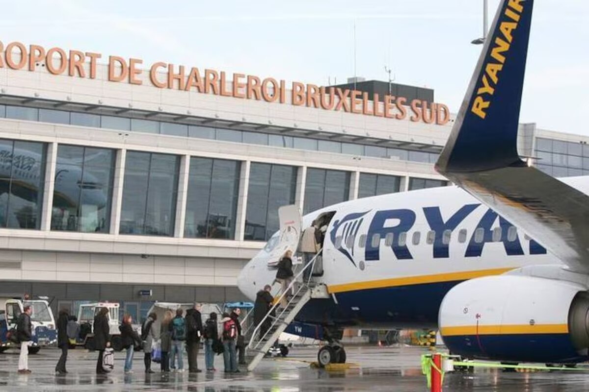 La compagnie à bas coût dispose d'une importante base à l'aéroport de Charleroi (BSCA).