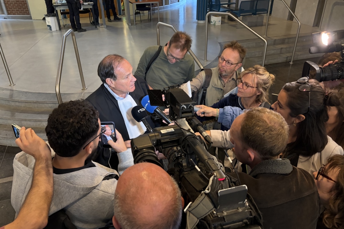 Me Mayence a déposé une requête en récusation: le procès est suspendu jusqu’au 4 novembre.
