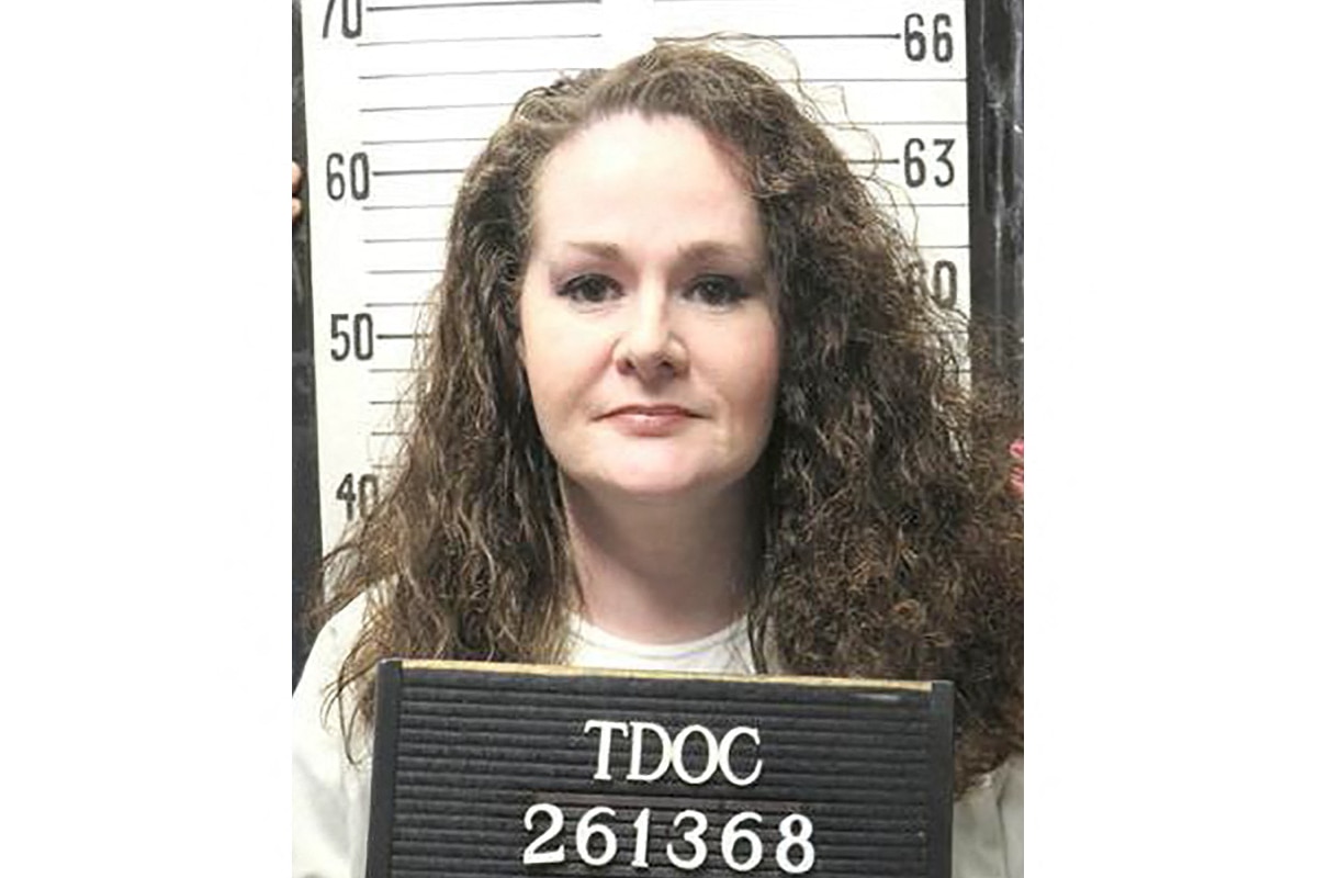 (FILES) This handout picture dated January 12, 2023 provided by the Tennessee Department of Correction shows convicted US murderer Christa Pike. Pike, a convicted US killer who survived a botched execution is shackled to her hospital bed, awake and able to speak a little, her lawyer said on October 7, 2026, as a court ordered prison authorities to preserve evidence in the case. Pike, 50, who was sentenced to death for a murder she committed when she was a teenager, received two supposedly lethal doses of the drug pentobarbital at a Tennessee prison last week. (Photo by Handout / Tennessee Department of Correction / AFP) / RESTRICTED TO EDITORIAL USE - MANDATORY CREDIT "AFP PHOTO / Tennessee Department of Correction" - NO MARKETING NO ADVERTISING CAMPAIGNS - DISTRIBUTED AS A SERVICE TO CLIENTS